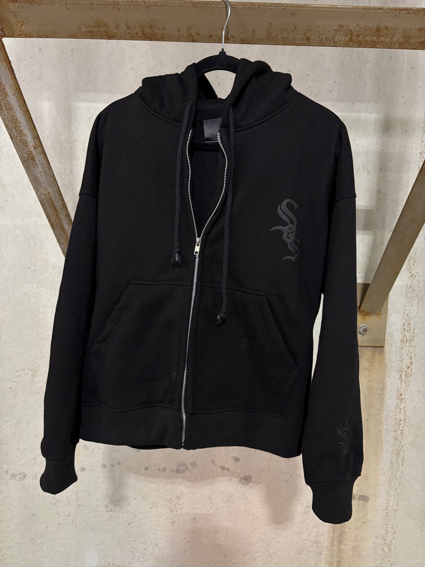 Black SOS ESSENTIAL Zip-Up Hoodie